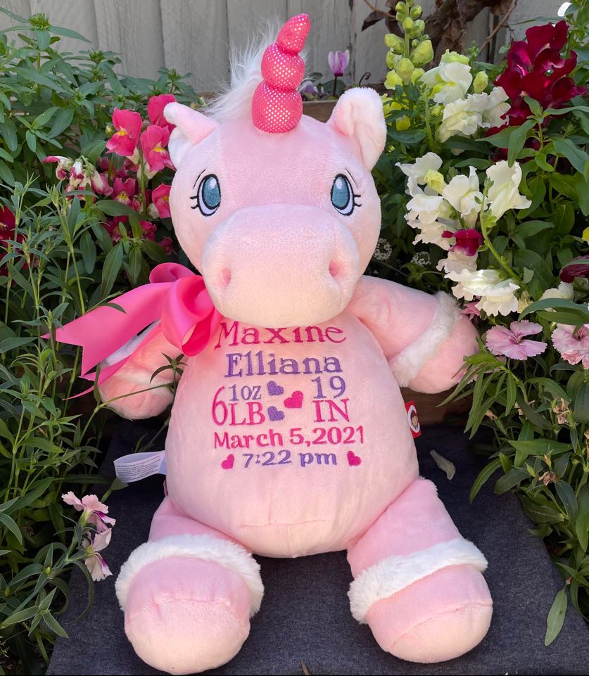 Pink Unicorn with Birth Announcements, birth stats